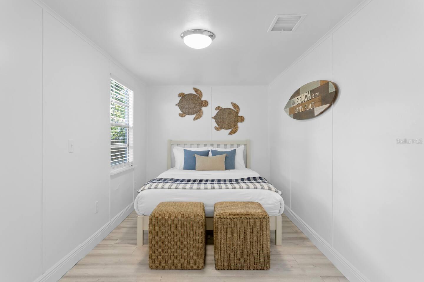 Image 24 of 42 For 2215 Thrace Street