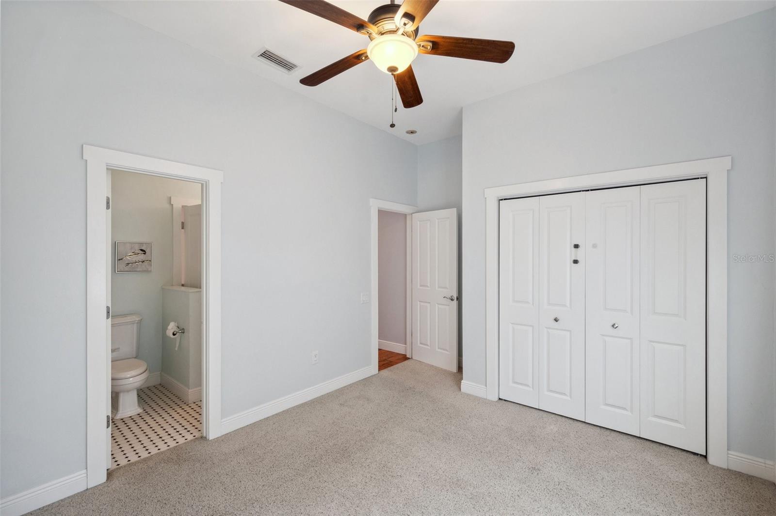 Image 41 of 99 For 806 Linwood Terrace