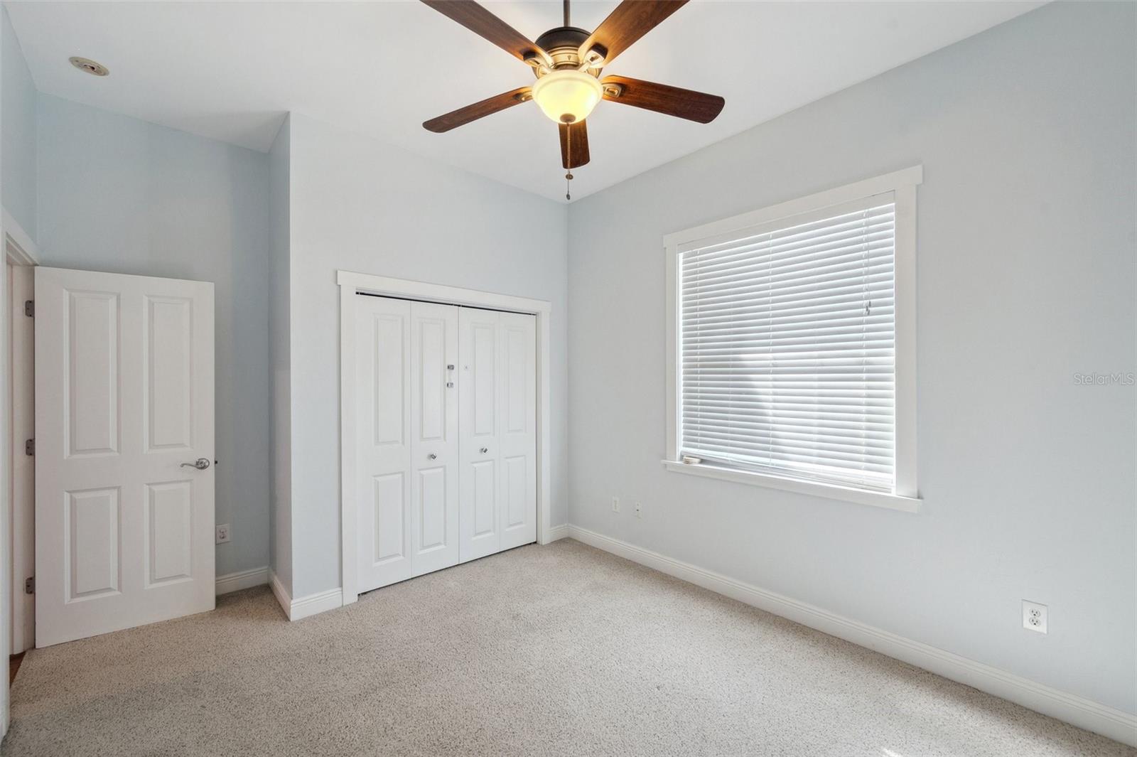 Image 42 of 99 For 806 Linwood Terrace
