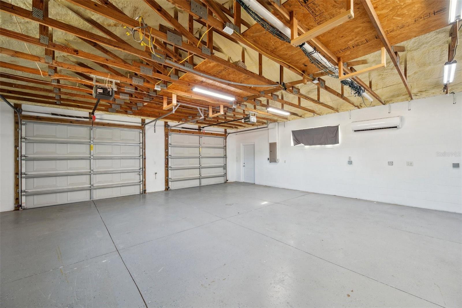 Image 76 of 99 For 806 Linwood Terrace