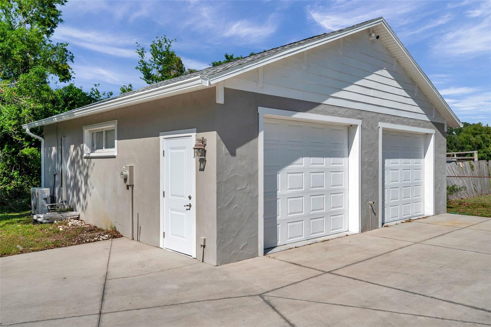 Image 84 of 99 For 806 Linwood Terrace