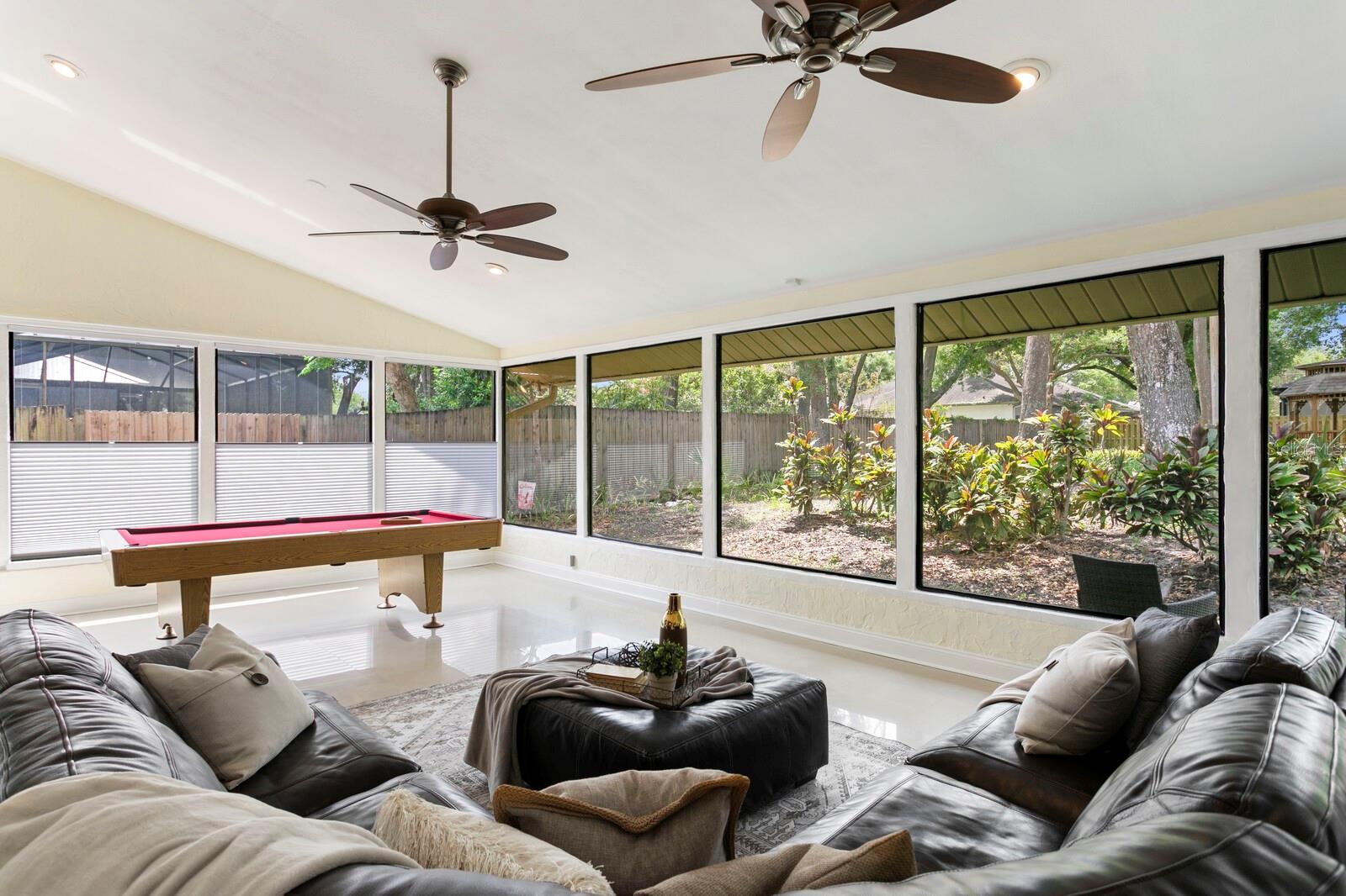 Image 15 of 48 For 6213 Queensway Drive