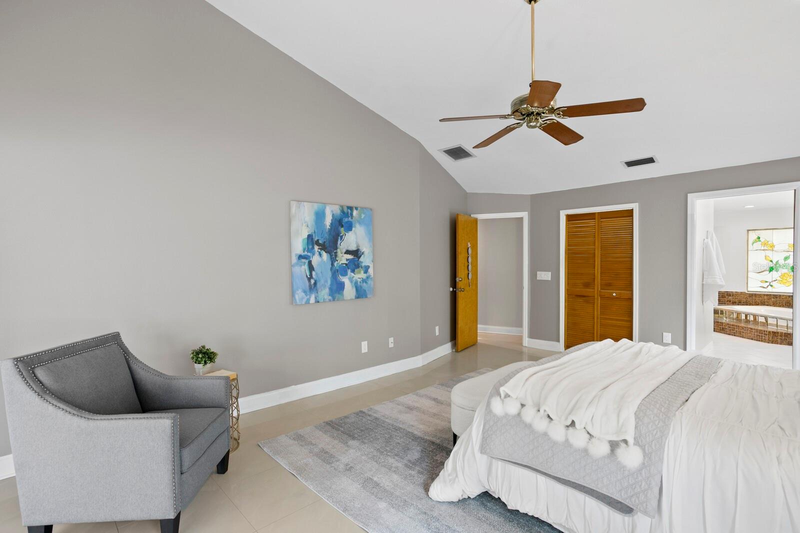 Image 30 of 48 For 6213 Queensway Drive