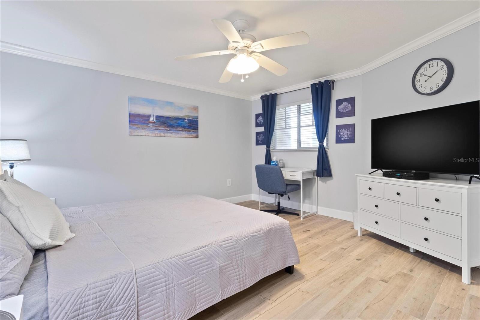 Image 13 of 19 For 4103 Gulf Boulevard 106
