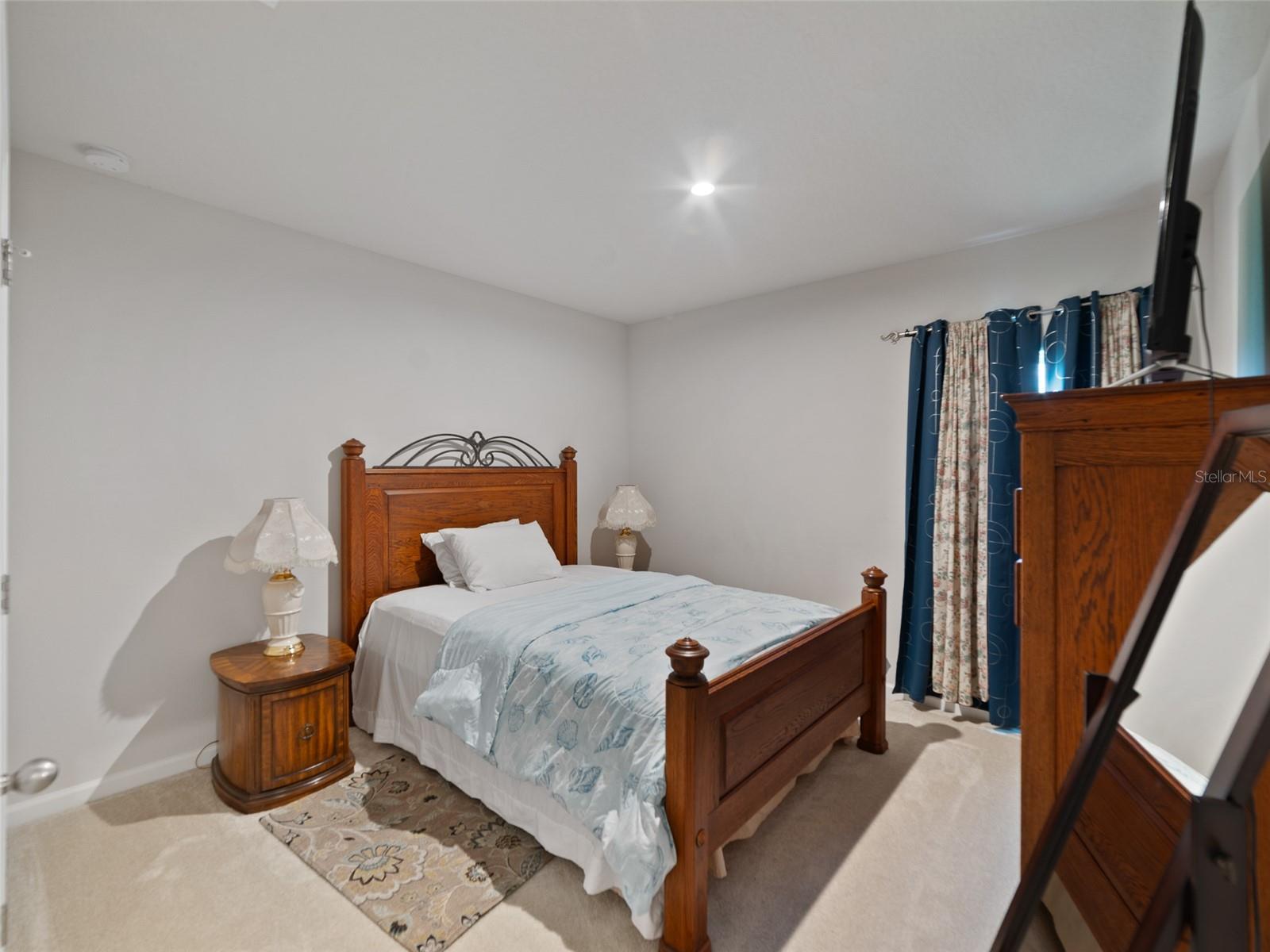 Image 13 of 34 For 726 Eagle Landing Boulevard