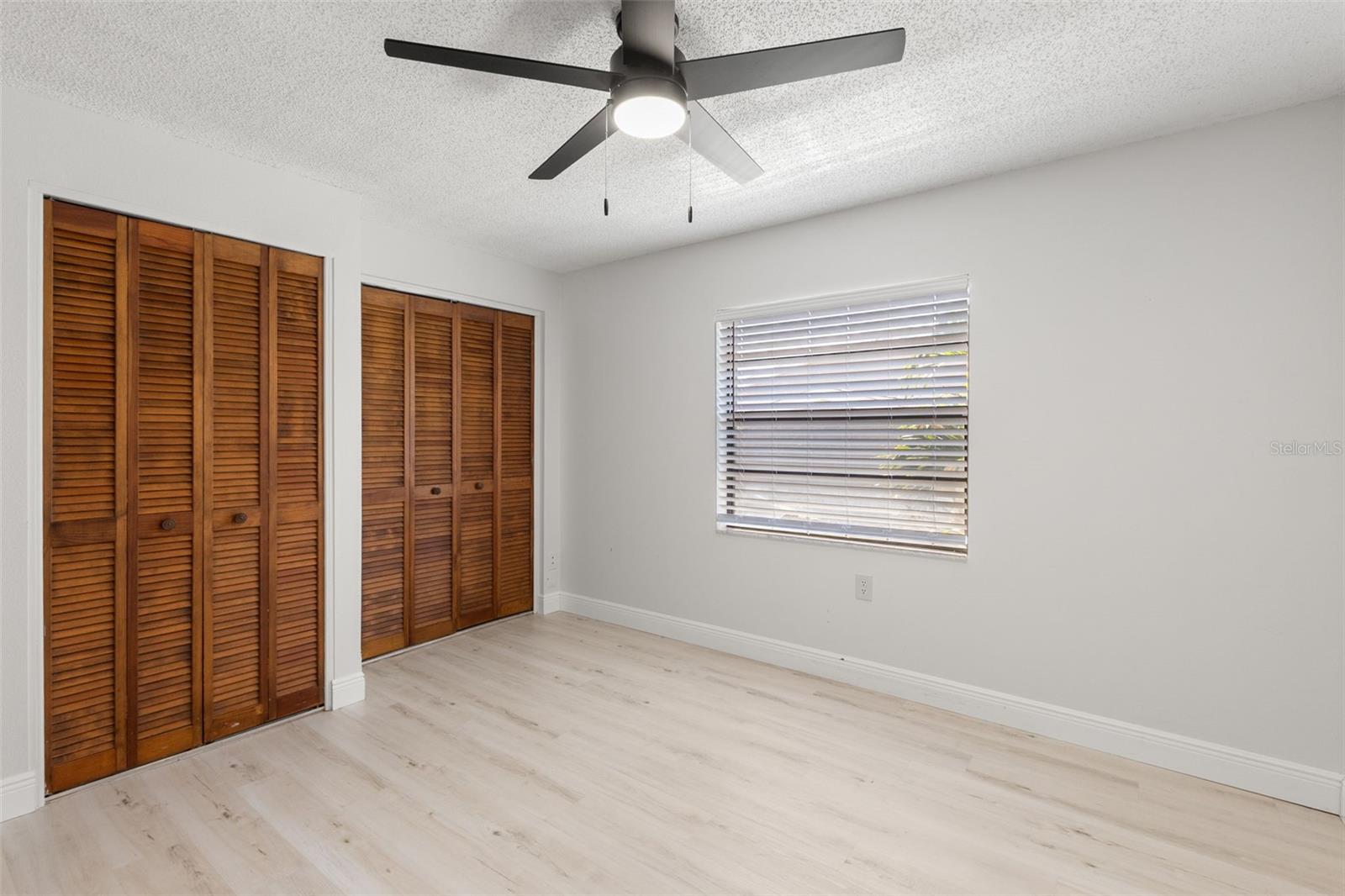 Image 17 of 30 For 2131 Ridge Road S 130