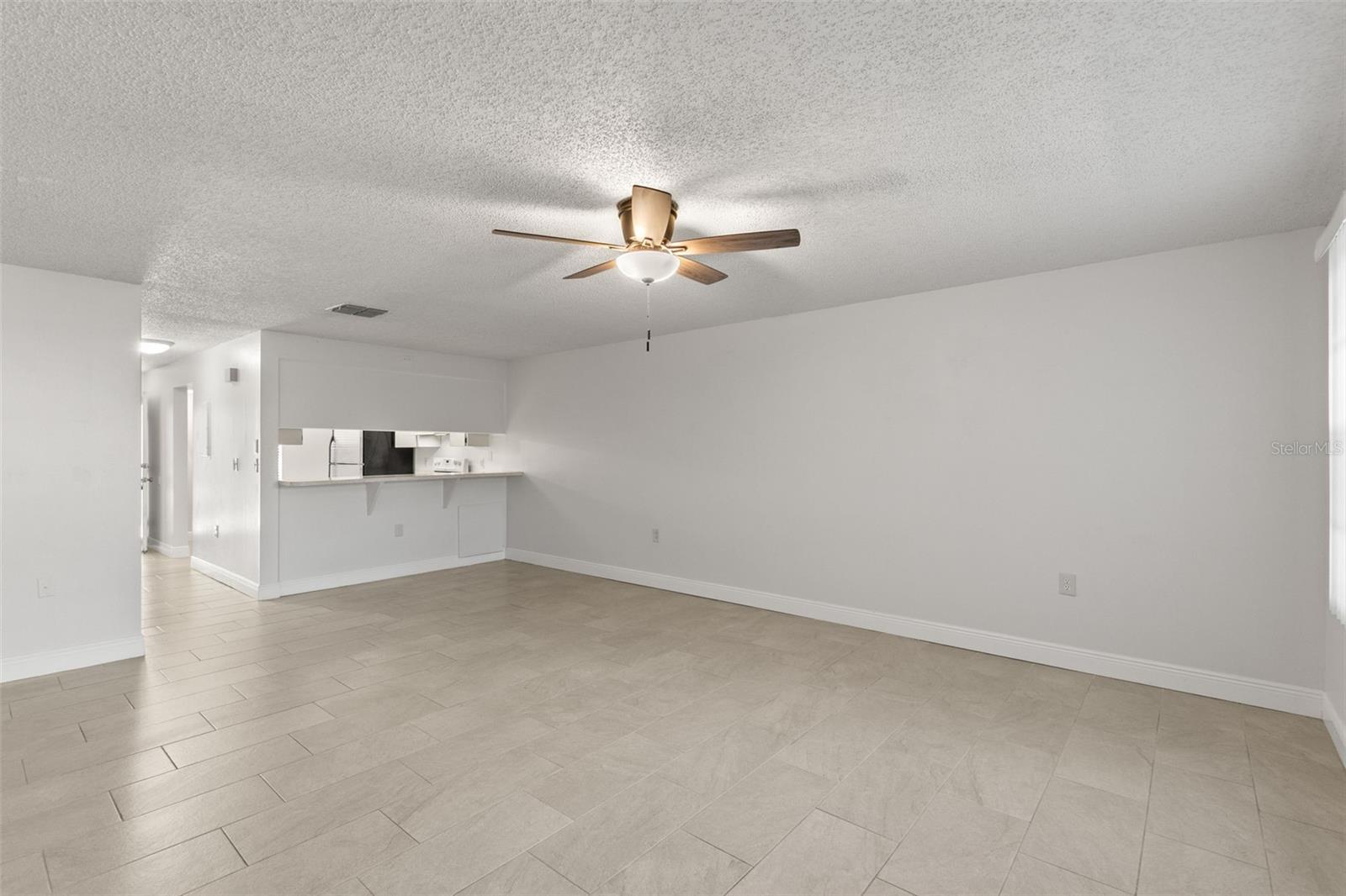 Image 3 of 30 For 2131 Ridge Road S 130