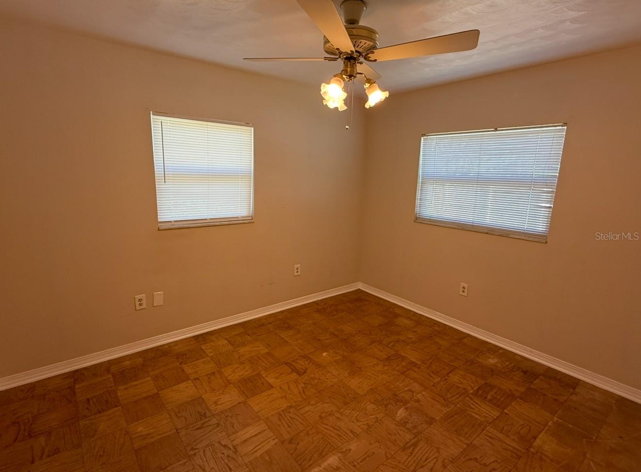 Image 15 of 28 For 914 Homewood Drive
