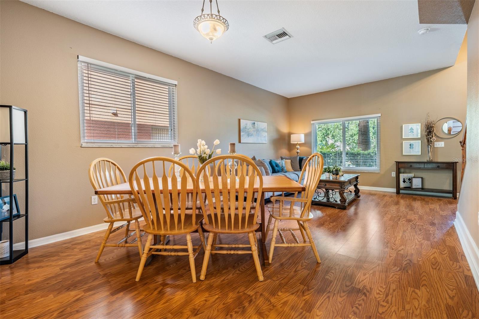 Image 17 of 52 For 4108 Harbor Lake Drive