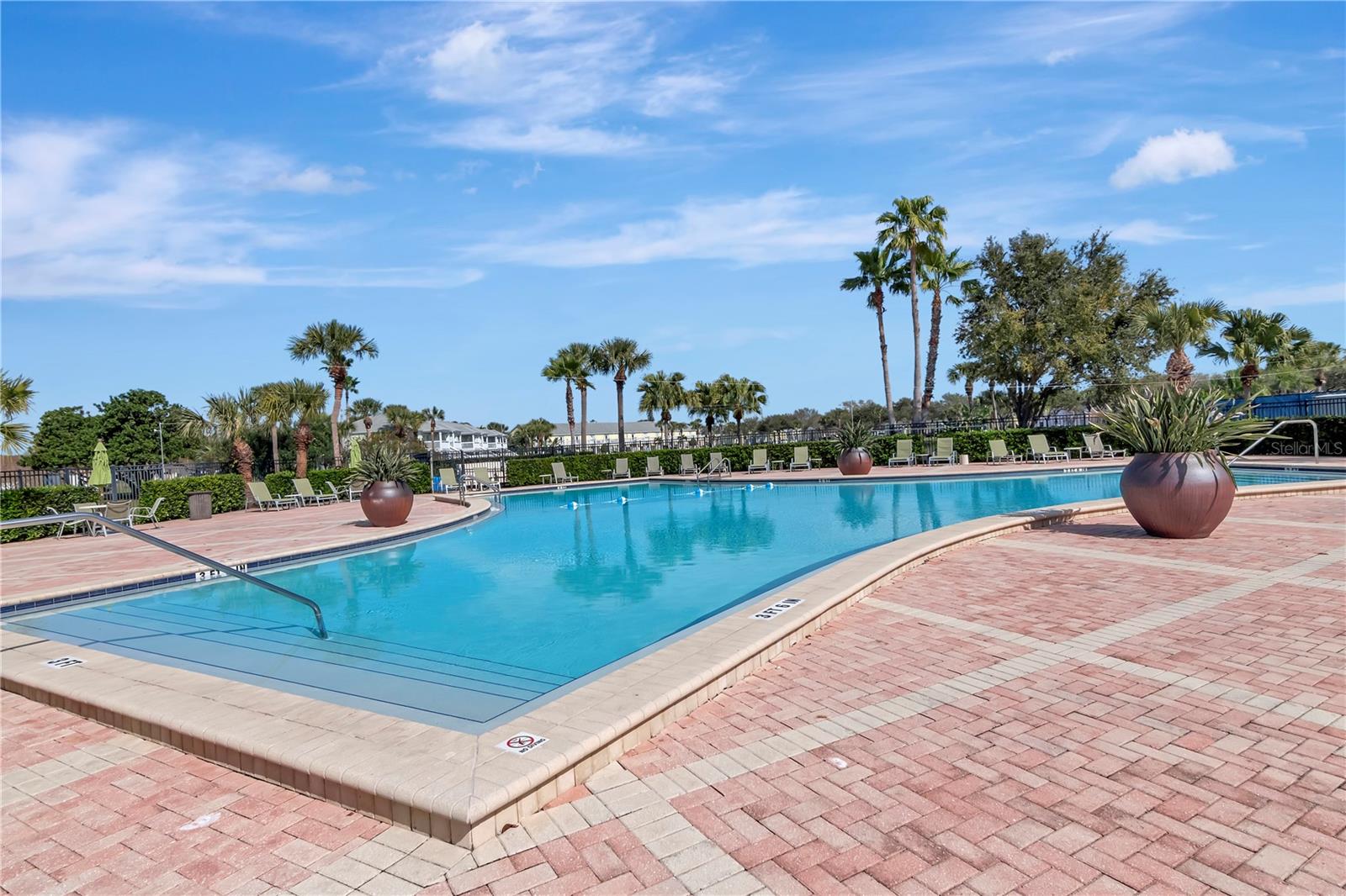 Image 32 of 42 For 5242 Beach Drive Se