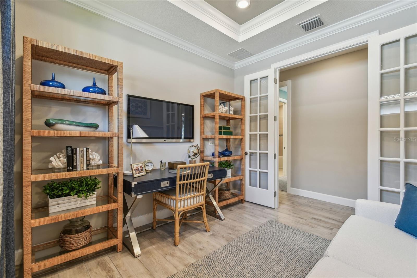 Listing photo id 55 for 4257 Rosatti Road