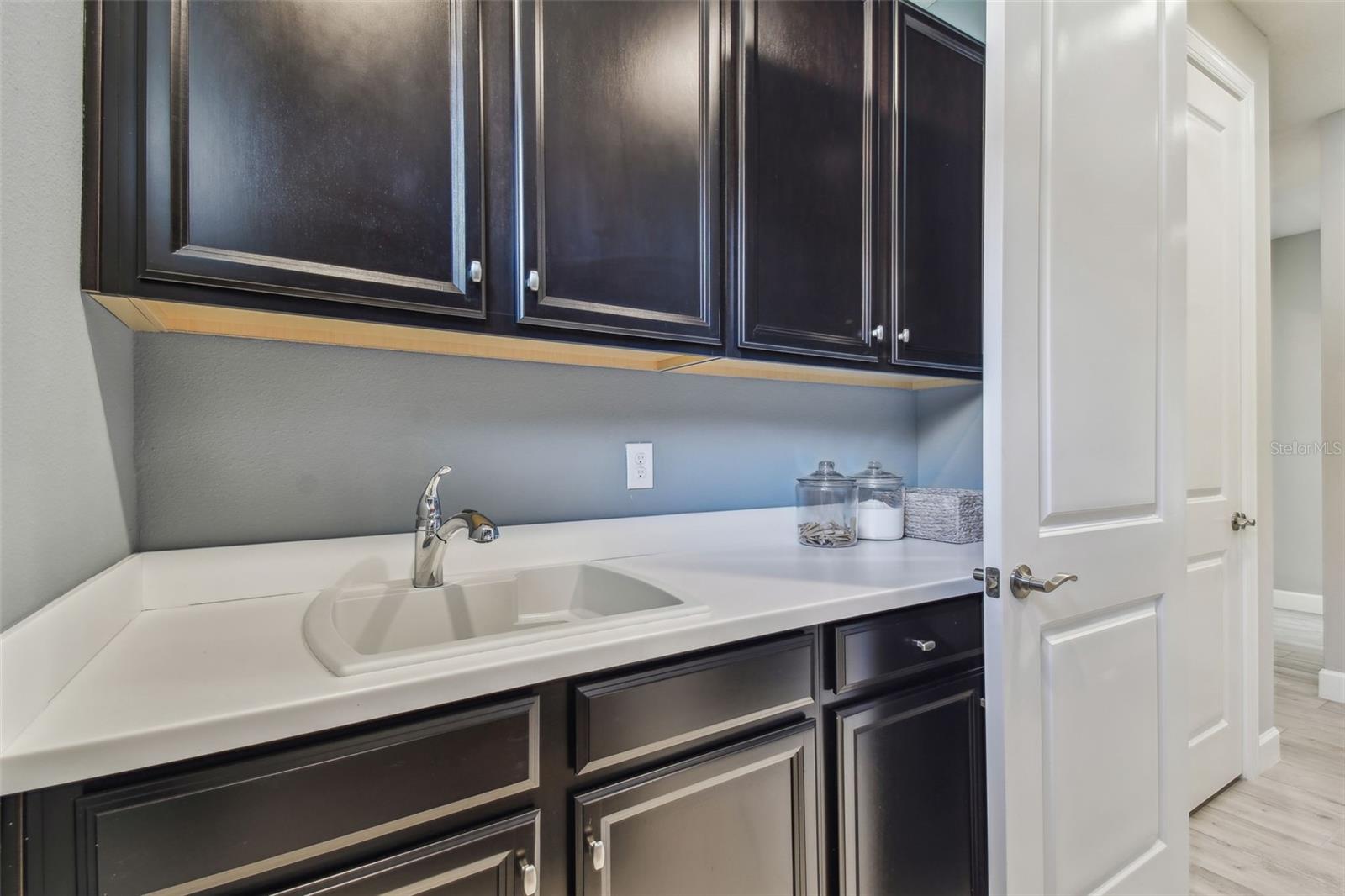 Listing photo id 60 for 4257 Rosatti Road