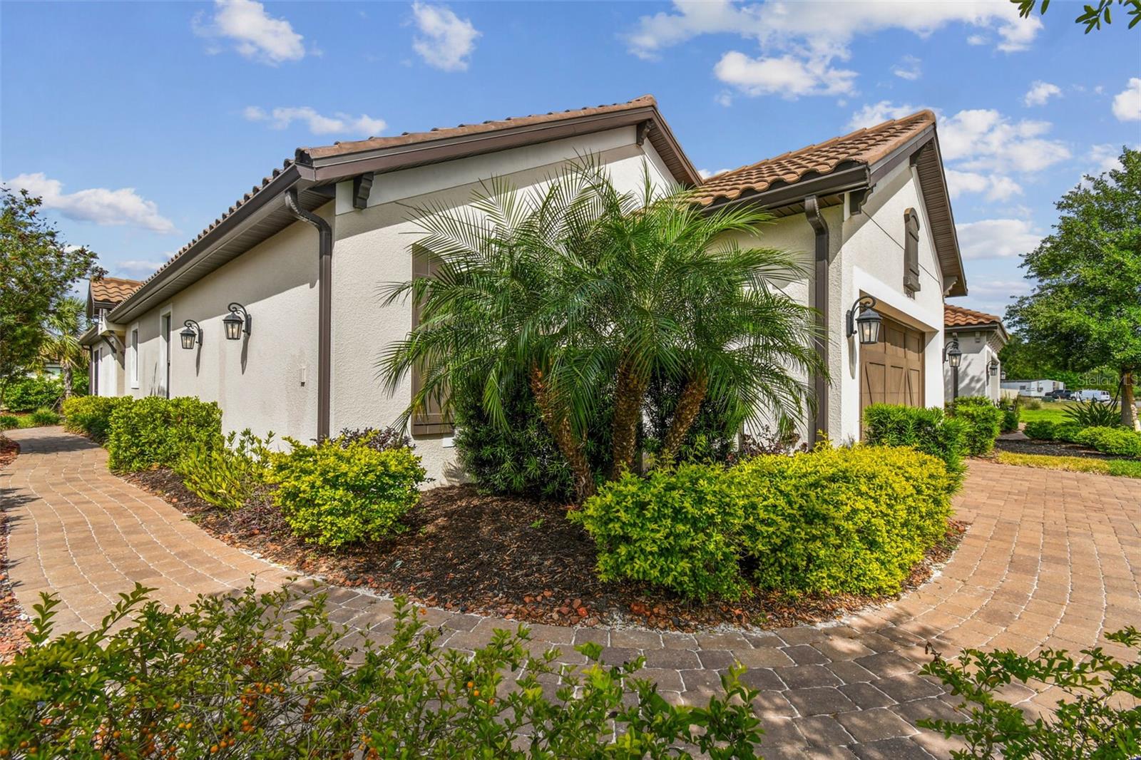 Listing photo id 64 for 4257 Rosatti Road