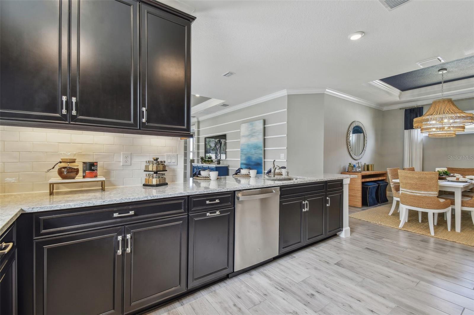 Listing photo id 6 for 4257 Rosatti Road