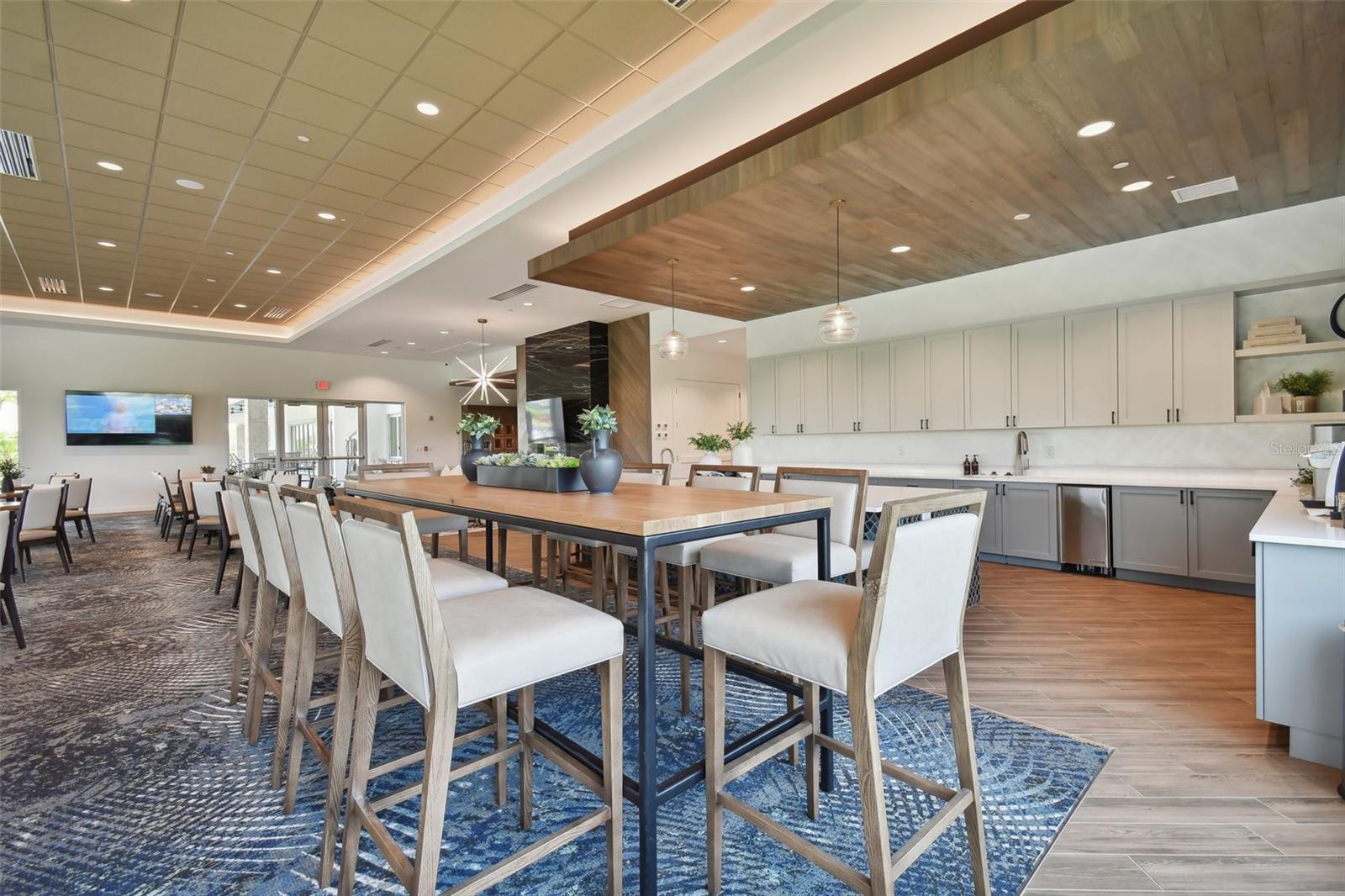 Listing photo id 88 for 4257 Rosatti Road