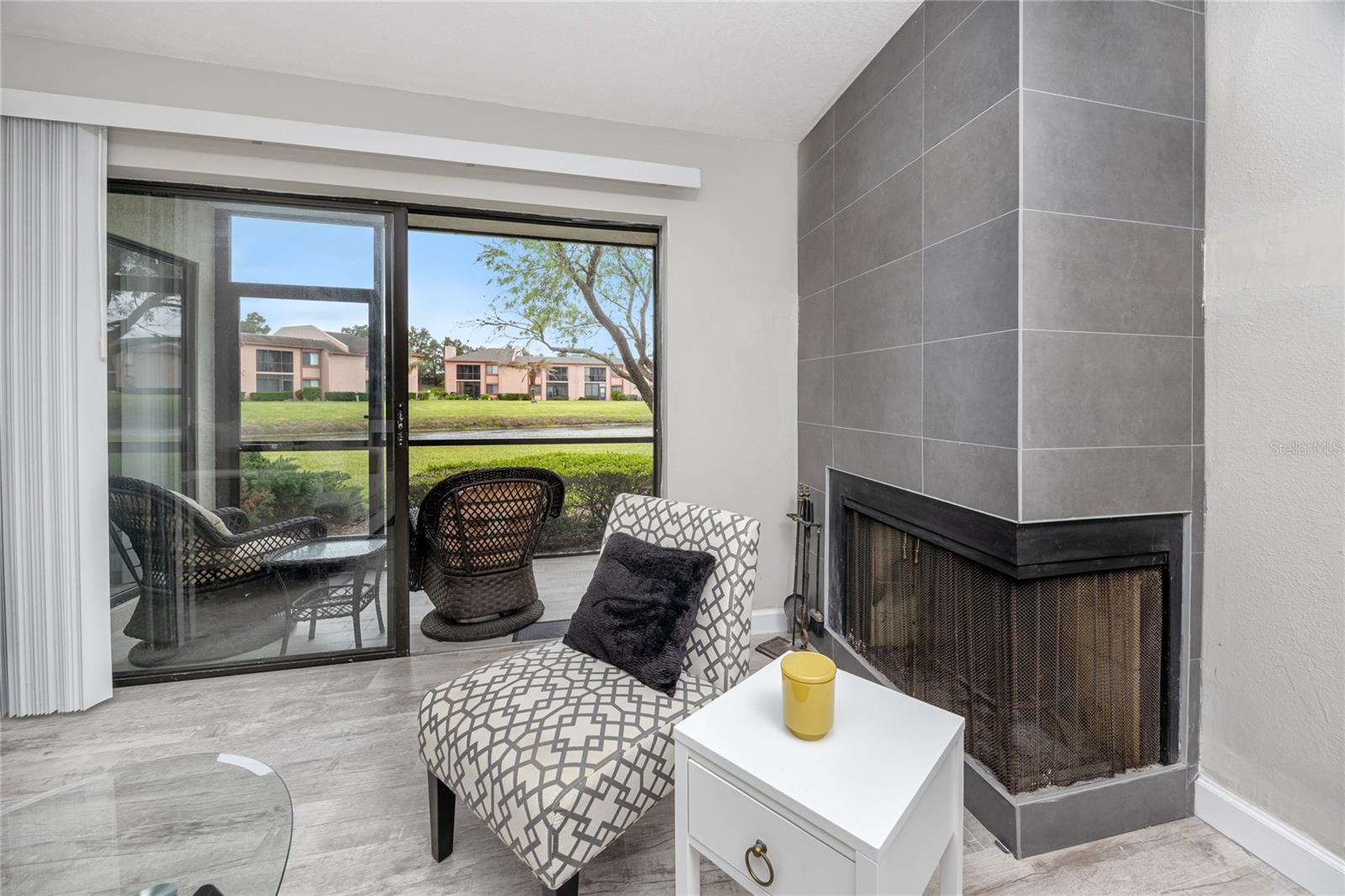 Image 15 of 49 For 129 Lakeview Way