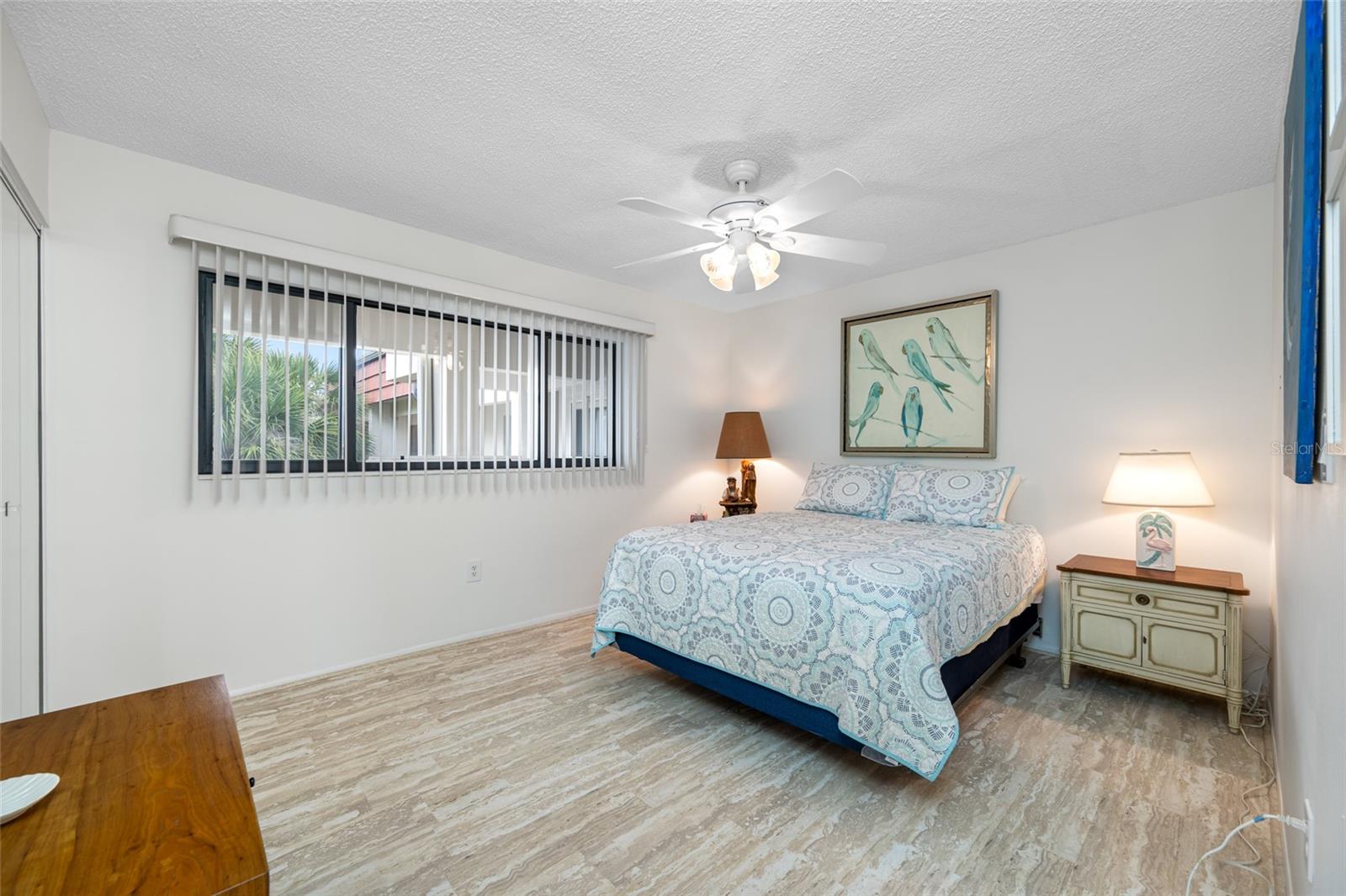 Image 25 of 53 For 865 Gulfview Boulevard 306