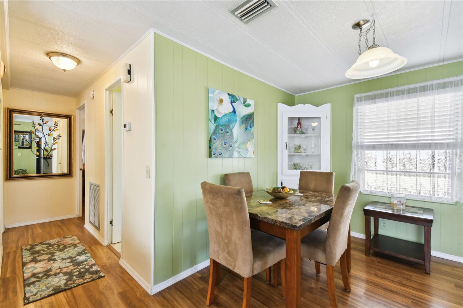 Listing photo id 16 for 66 Royal Palm Circle