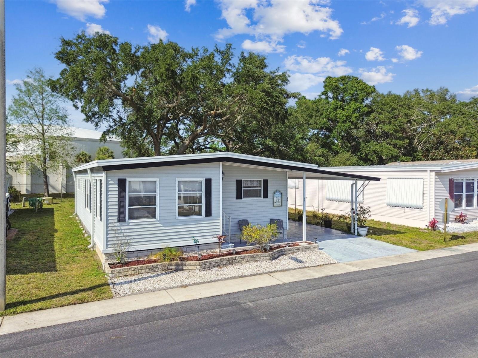 Listing photo id 0 for 66 Royal Palm Circle