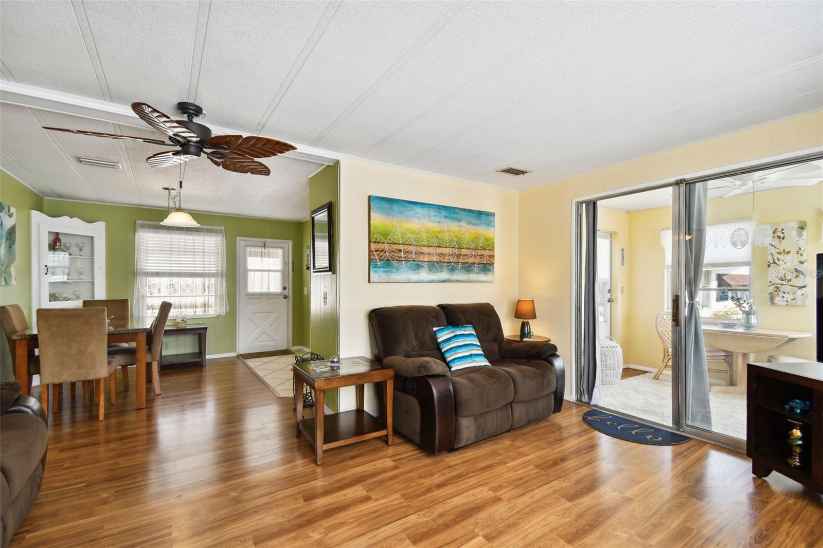 Listing photo id 23 for 66 Royal Palm Circle