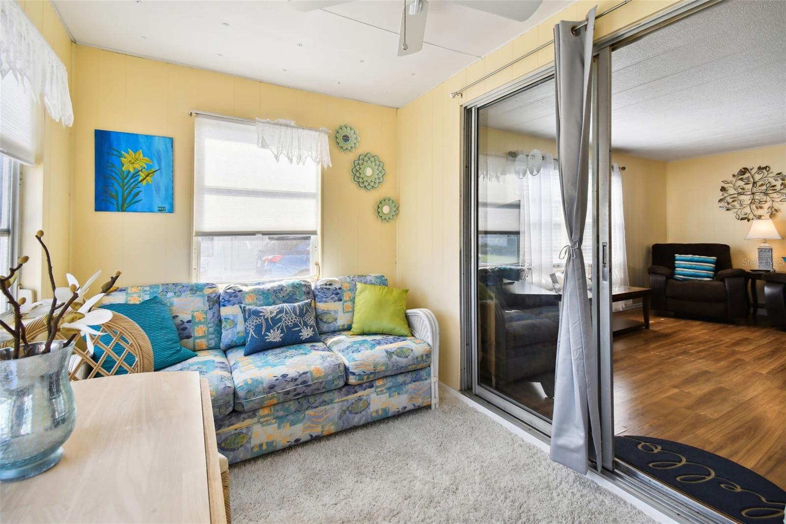 Listing photo id 24 for 66 Royal Palm Circle