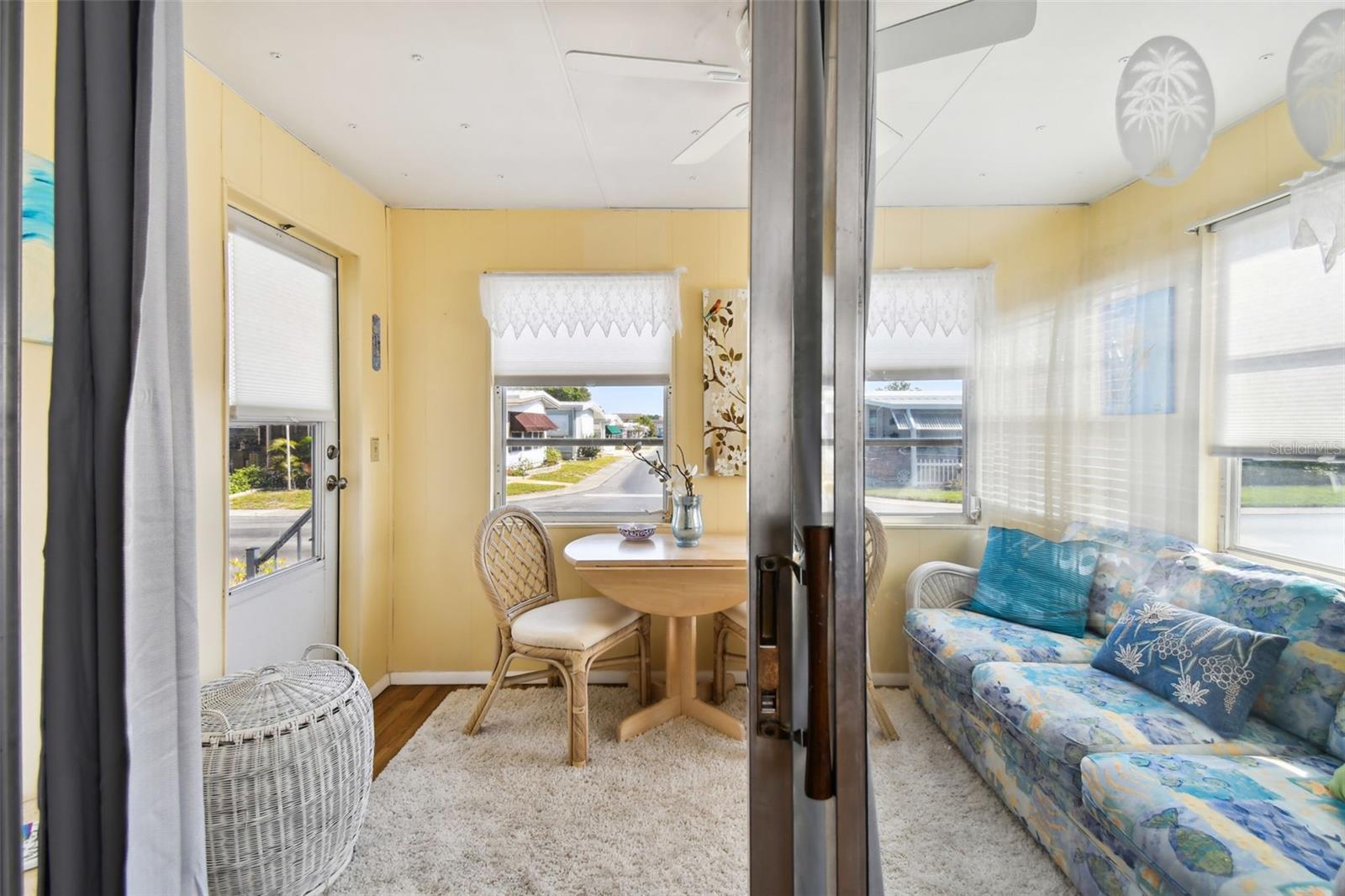 Listing photo id 25 for 66 Royal Palm Circle