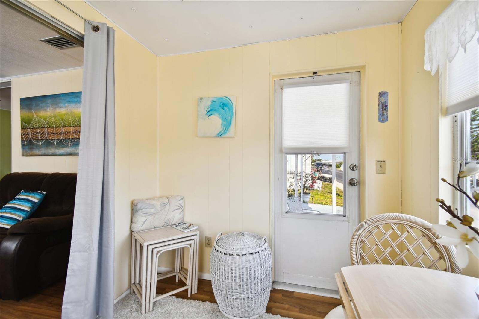 Listing photo id 28 for 66 Royal Palm Circle