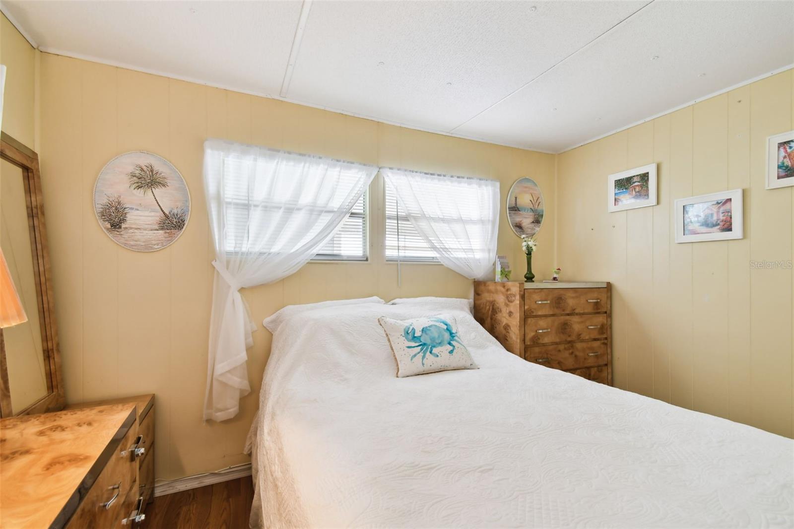 Listing photo id 32 for 66 Royal Palm Circle