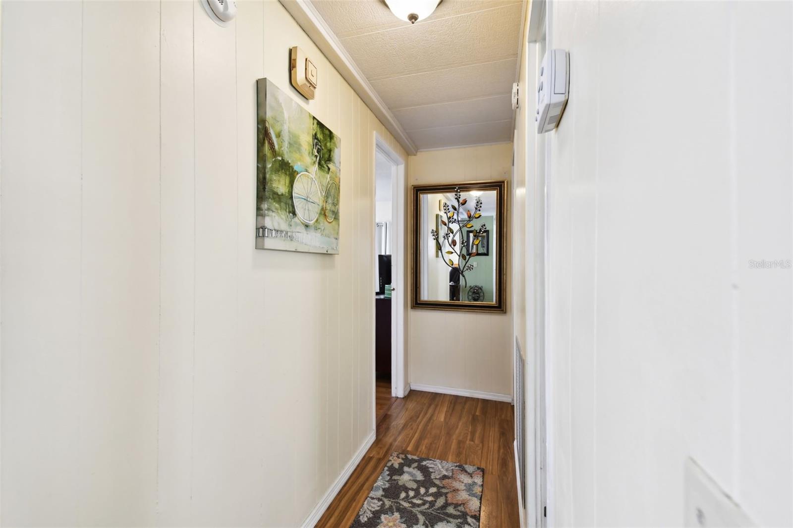 Listing photo id 37 for 66 Royal Palm Circle
