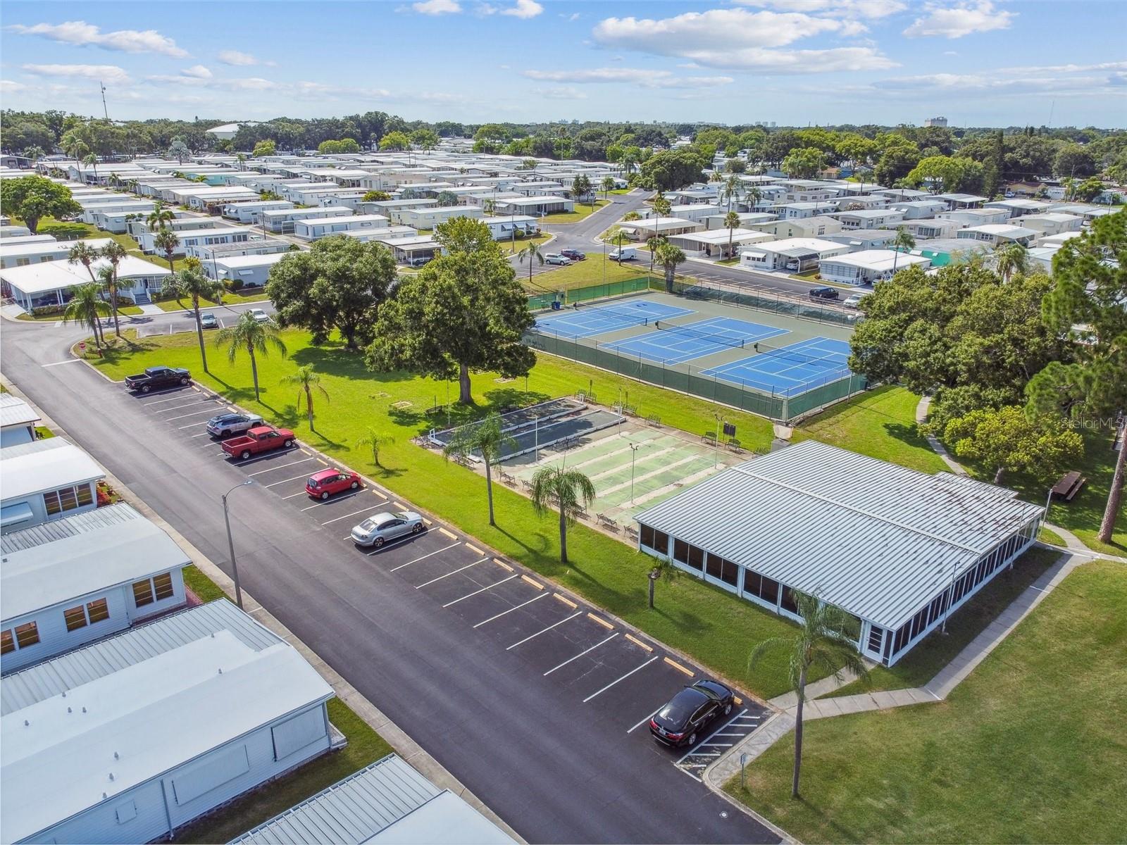 Listing photo id 64 for 66 Royal Palm Circle