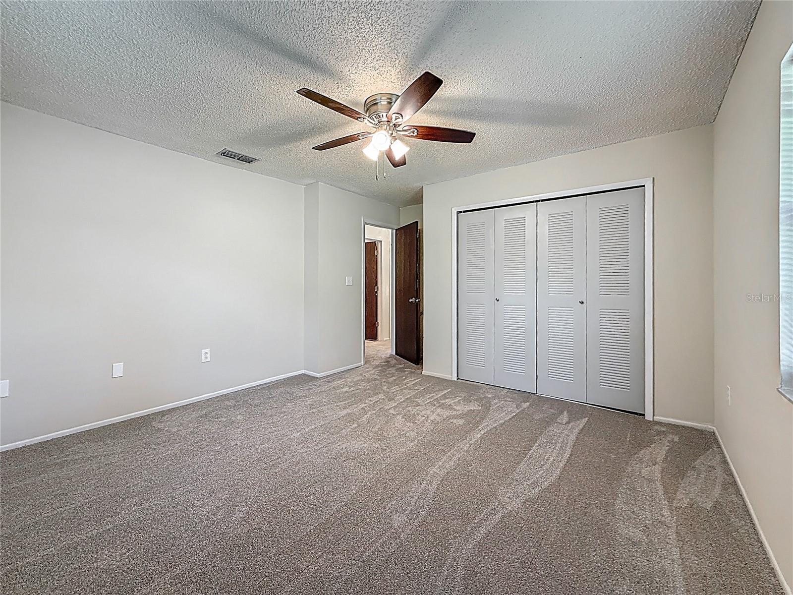 Image 17 of 49 For 1444 Oak Haven Drive