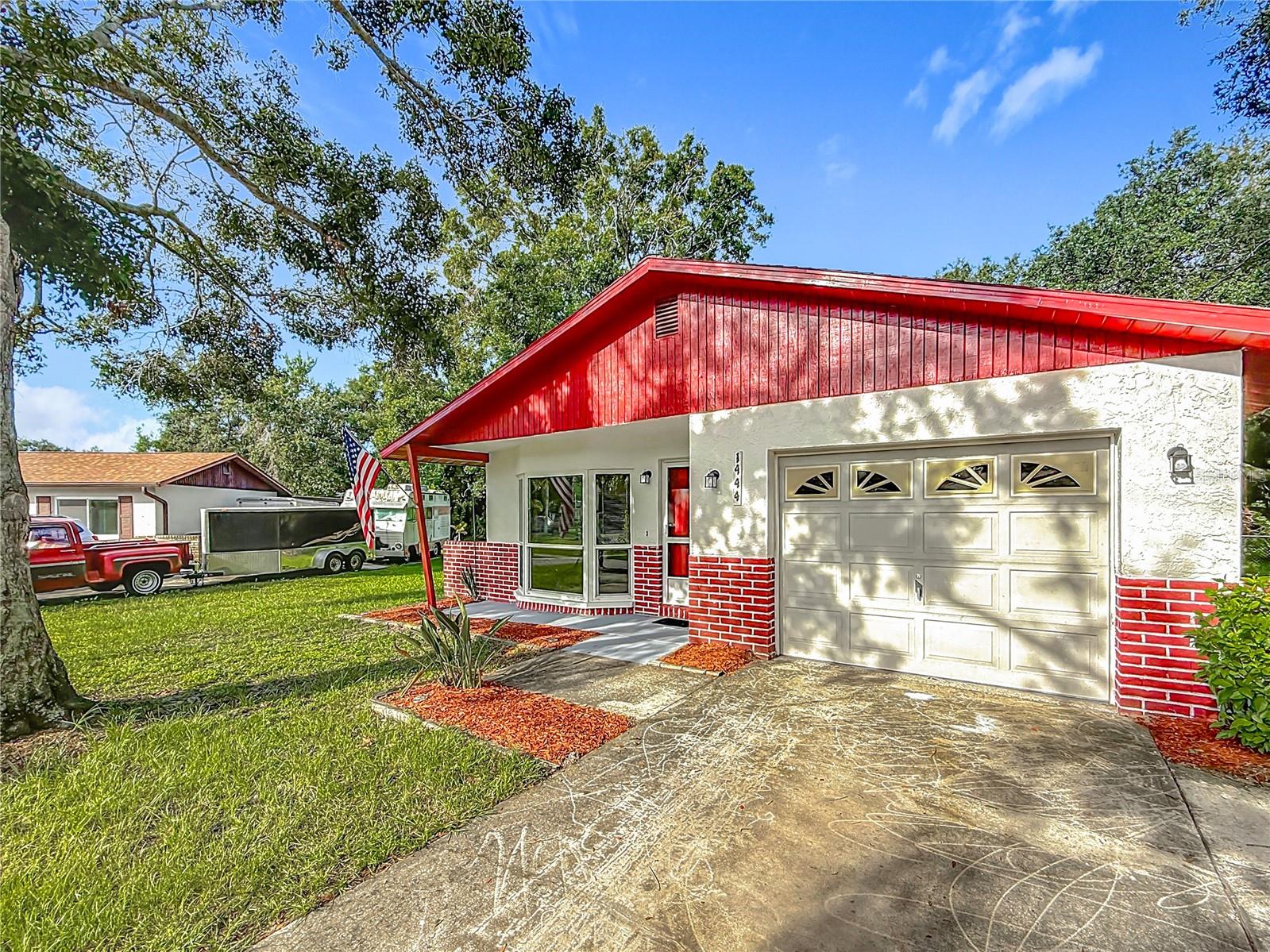 Image 2 of 49 For 1444 Oak Haven Drive