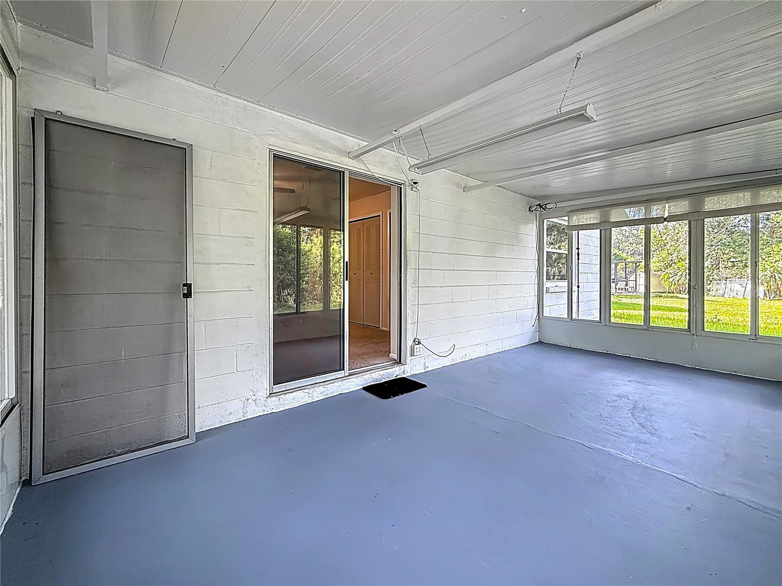Image 29 of 49 For 1444 Oak Haven Drive