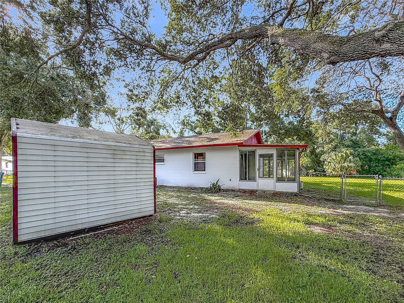 Image 36 of 49 For 1444 Oak Haven Drive