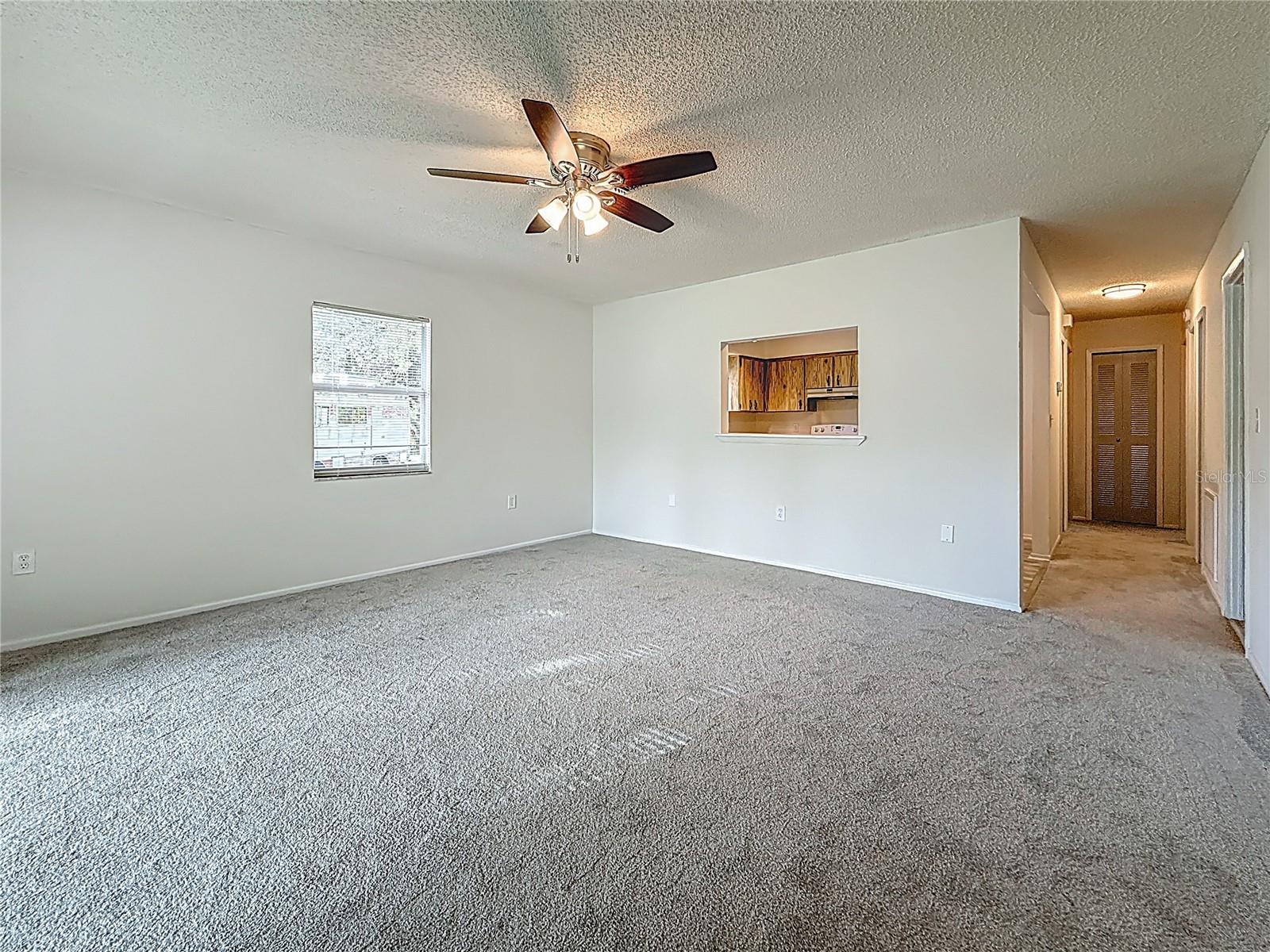 Image 5 of 49 For 1444 Oak Haven Drive