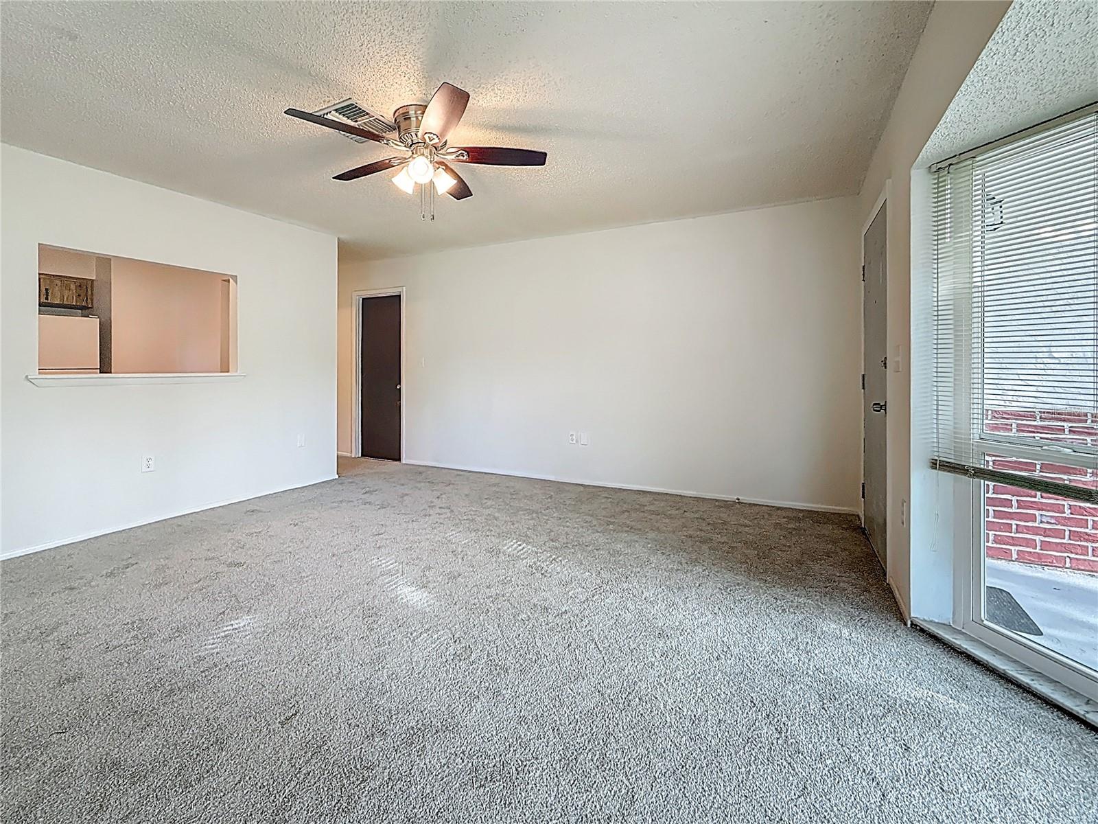 Image 6 of 49 For 1444 Oak Haven Drive