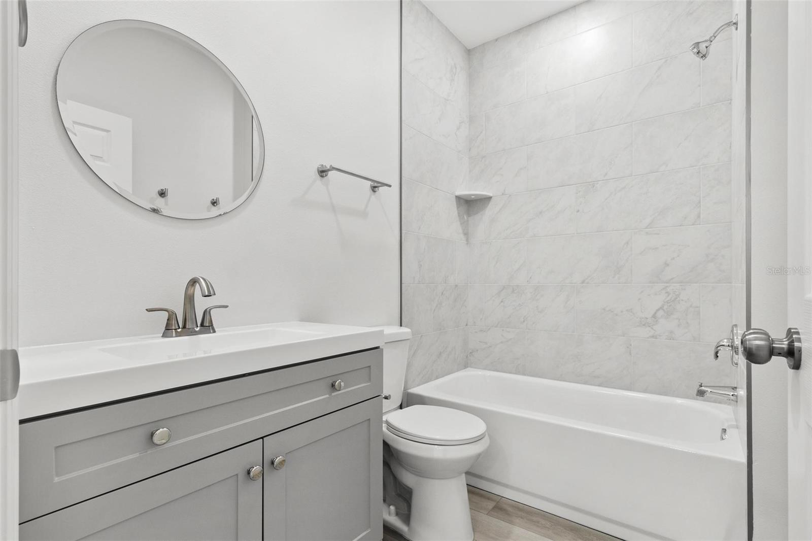 Image 15 of 37 For 13117 4th Street E