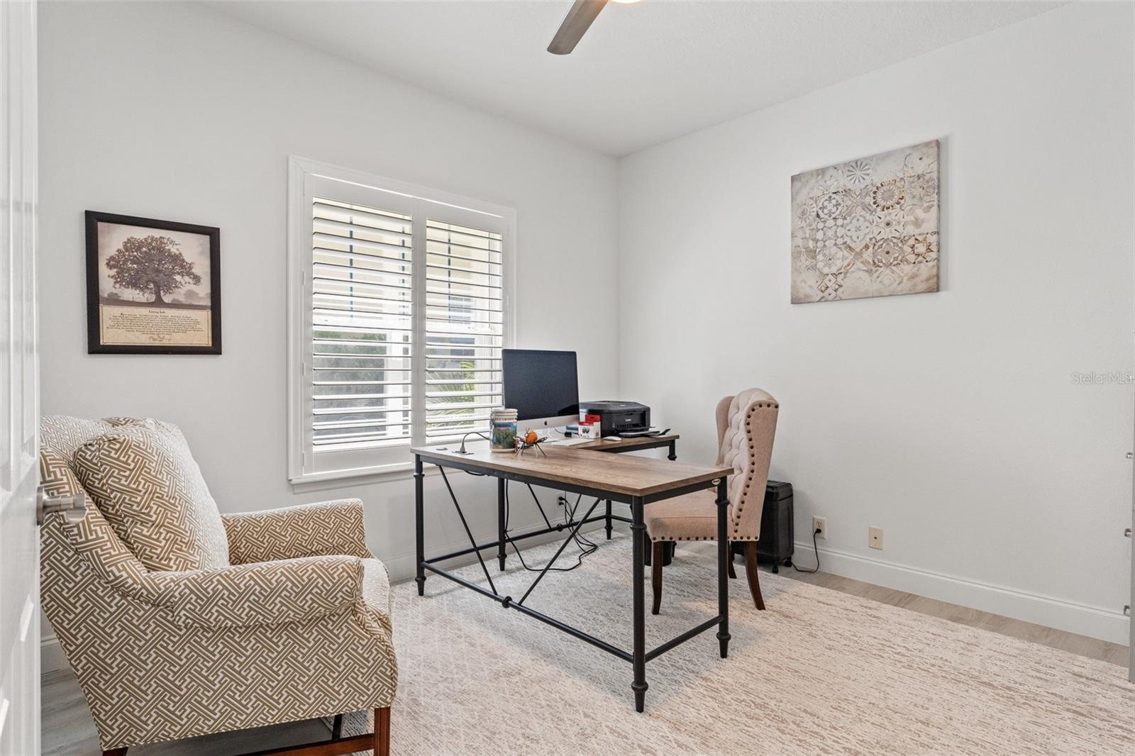 Image 35 of 71 For 819 Islebay Drive