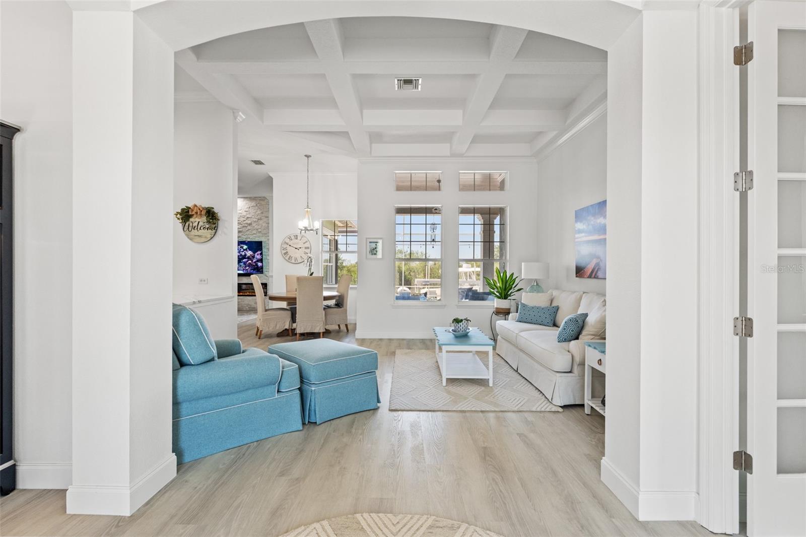 Image 6 of 71 For 819 Islebay Drive