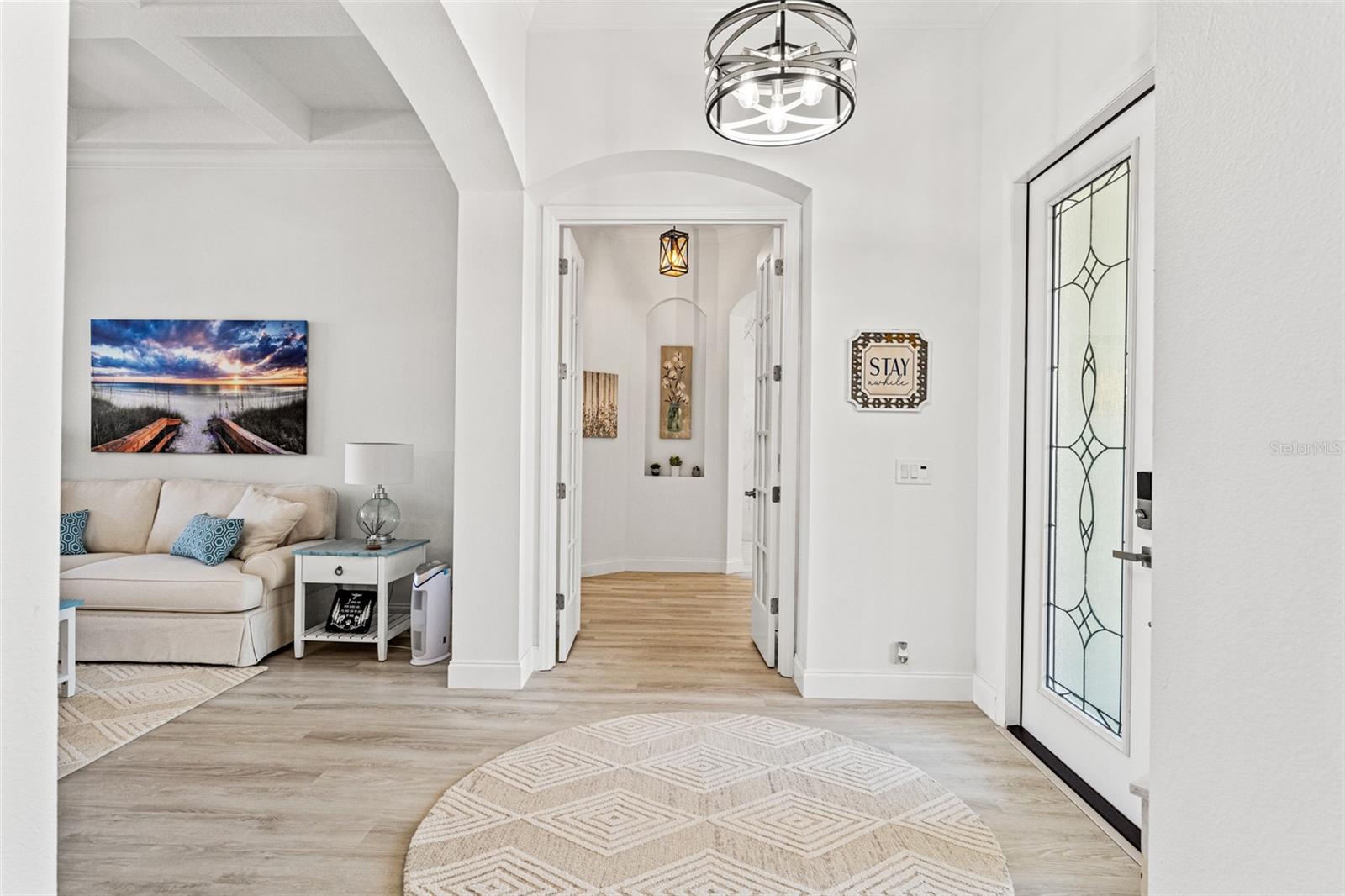 Image 7 of 71 For 819 Islebay Drive