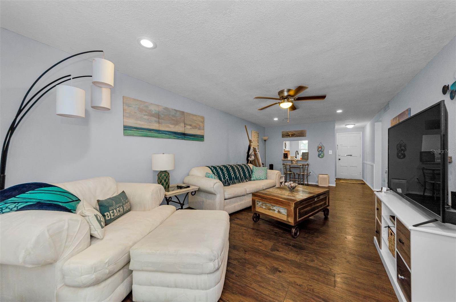 Image 11 of 58 For 4252 Sheldon Place 0