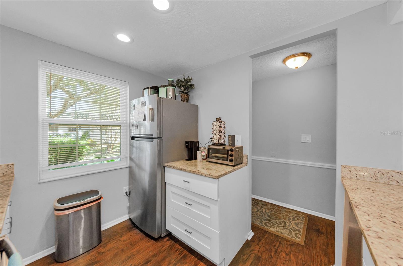 Image 9 of 58 For 4252 Sheldon Place 0