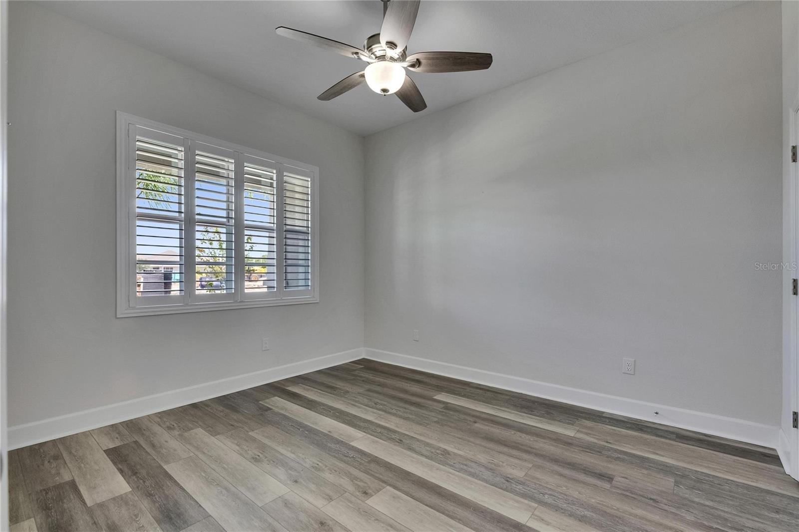 Image 10 of 70 For 5814 Stockport Street