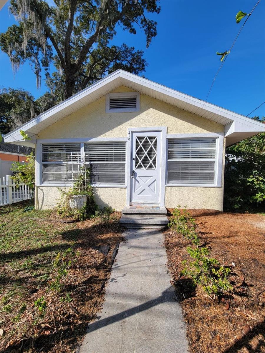 Details for 518 4th Street Nw, LARGO, FL 33770
