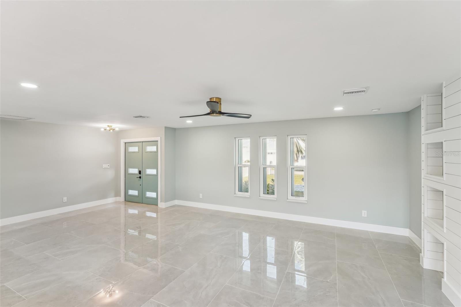 Image 6 of 58 For 3701 17th Place