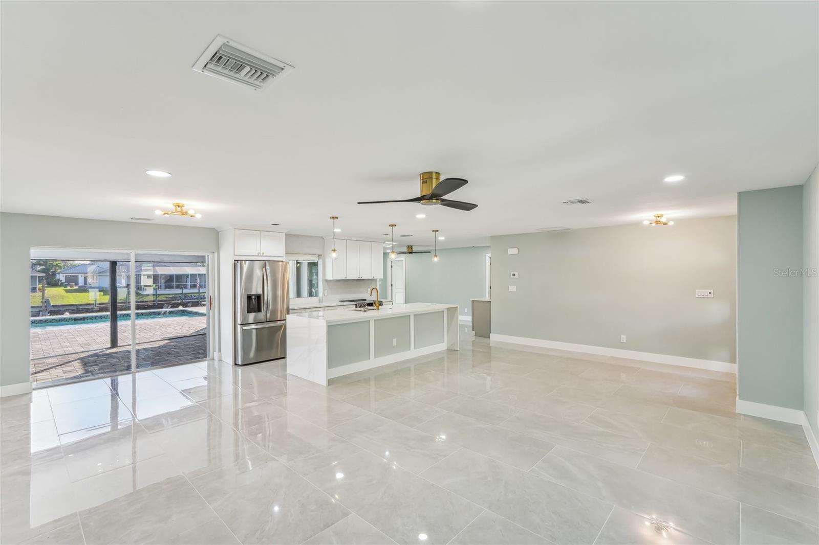 Image 8 of 58 For 3701 17th Place
