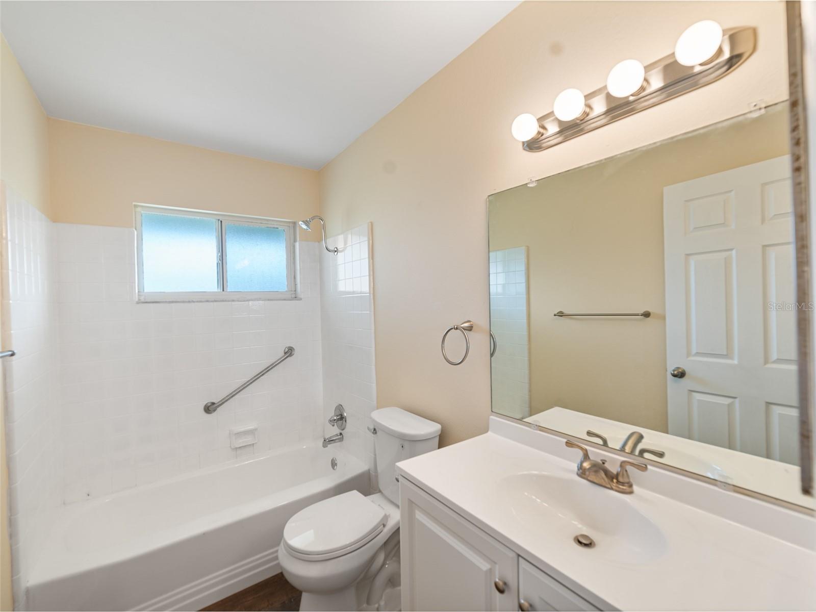 Image 13 of 18 For 703 Bel Air Avenue