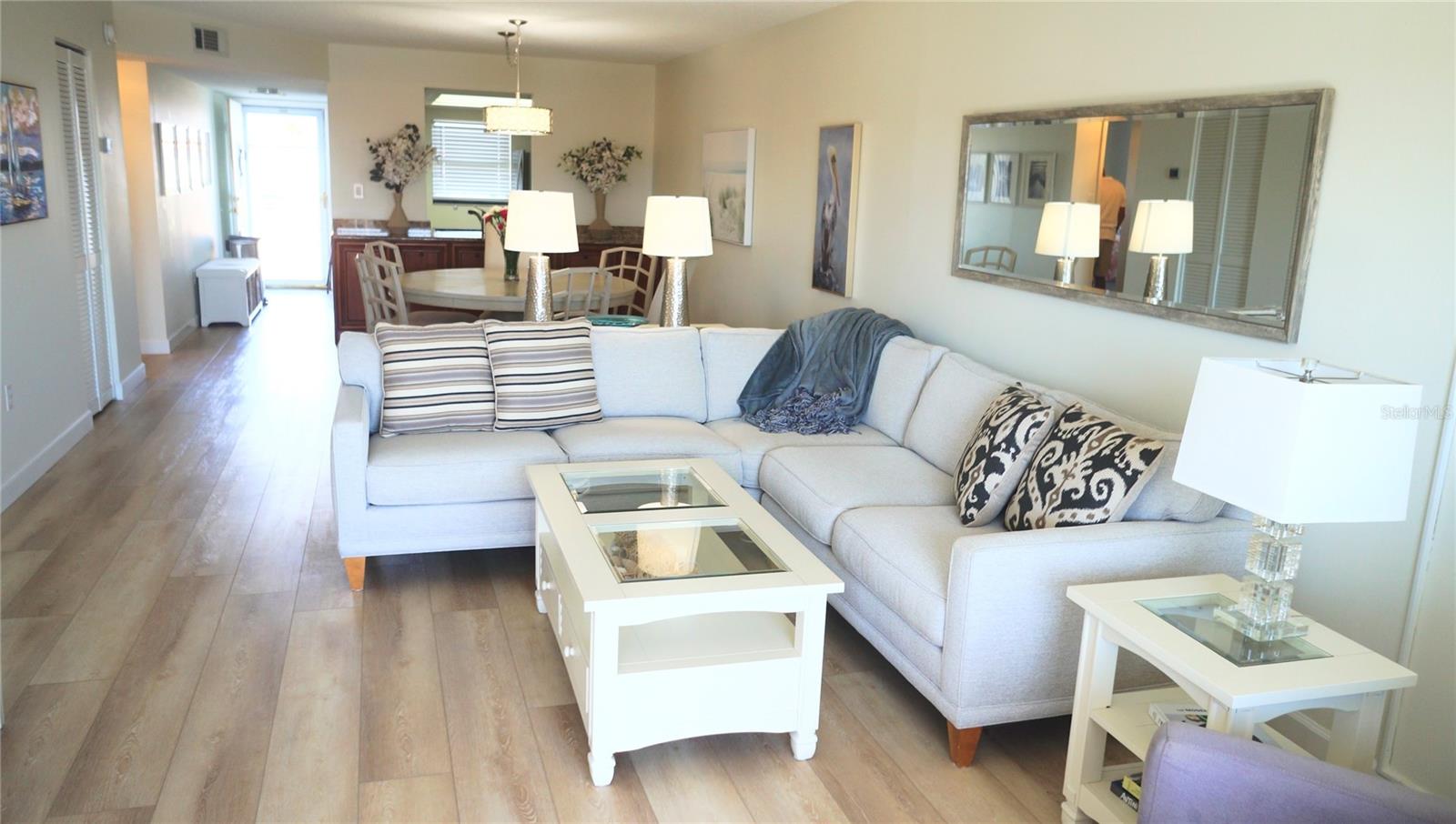 Image 19 of 60 For 719 Pinellas Bayway S 309