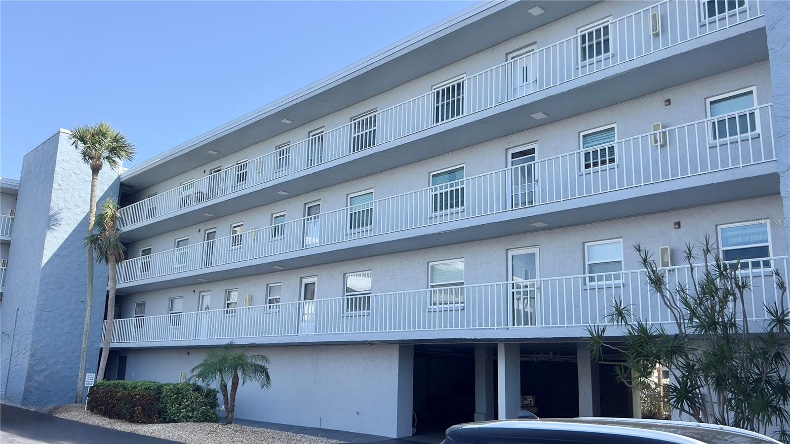 Image 2 of 60 For 719 Pinellas Bayway S 309