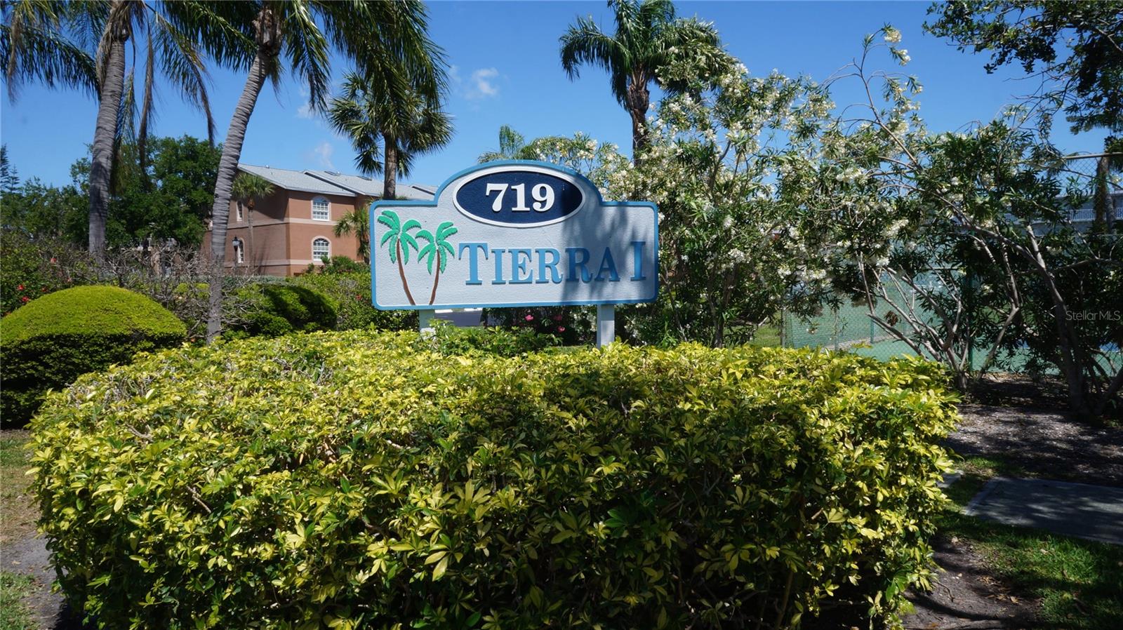 Image 3 of 60 For 719 Pinellas Bayway S 309
